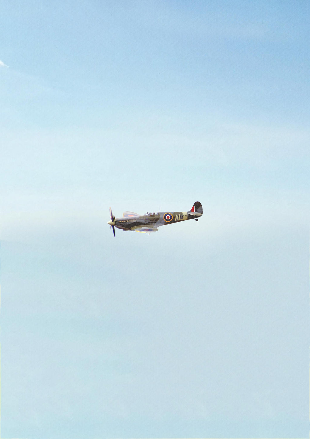Supermarine Spitfire — Vintage RAF Aviation Art Print | WW2 Minimalist Poster